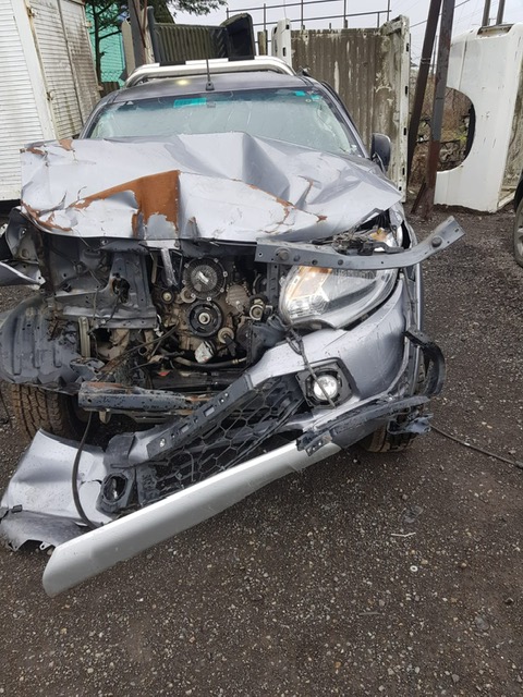 Compresor aire acondicionado Mitsubishi L200  USADO